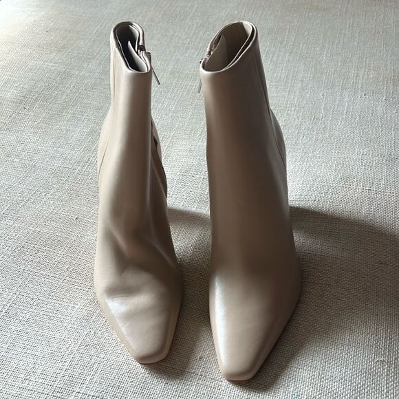 Marc Fisher Taupe YANARA HEELED BOOTIE Pointed Toe US 8.5 - Picture 4 of 12